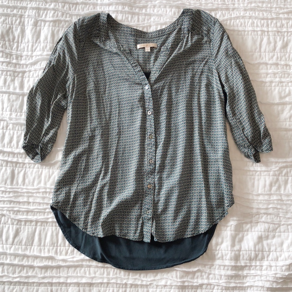 Skies are Blue 3/4 sleeve blouse.